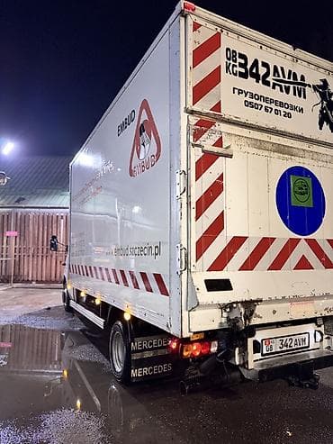 трактр 80: Грузовые перевозки на тентованном фургоне Mercedes. - Тип кузова — 1