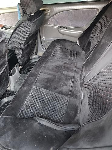 Toyota: Toyota Avensis: 2000 г., 2 л, Автомат, Бензин, Универсал — 5