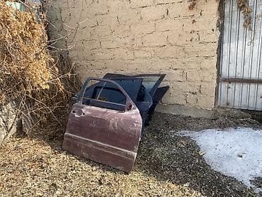 Лючки бензобака: Мерседес 210 лупарик запчастары сатылат баасын суйлошобуз Адрес — 4