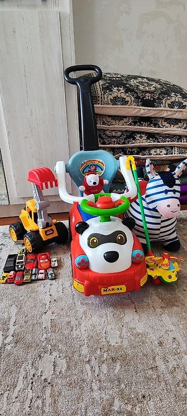 умные игрушки для детей: Игрушки бу Состав: - Каталка-машинка Макс-21 в виде панды с рулём — 2