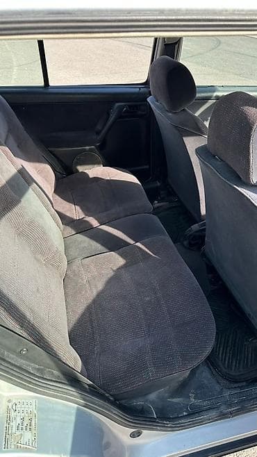 трамблер гольф 2: Volkswagen Golf: 1995 г., 2 л, Автомат, Бензин, Хэтчбэк — 3