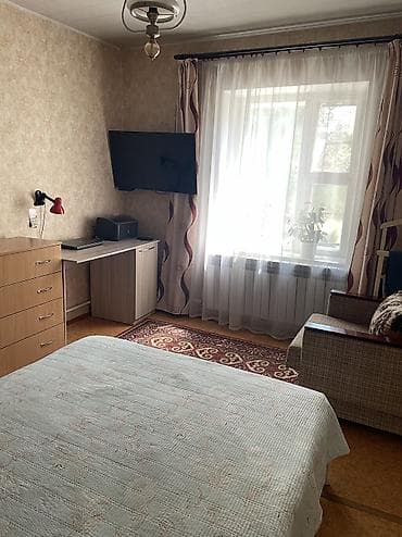 Недвижимость: Продаю два дома на одном участке 8 соток. Ул.Коллекторная, недалеко от — 10
