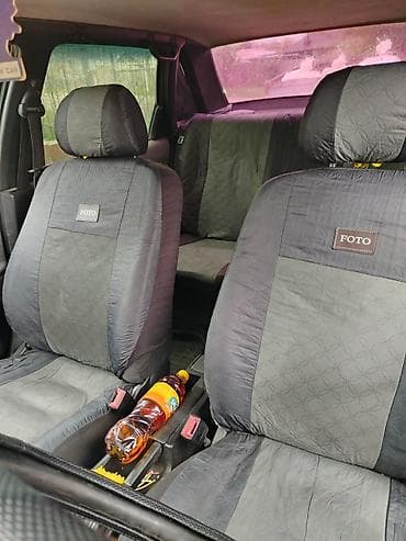 форь: Volkswagen Passat: 1990 г., Бензин, Седан — 9