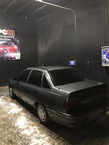 ex5 weltmeister: Daewoo Nexia: 2005 г., 1.5 л, Седан — 3