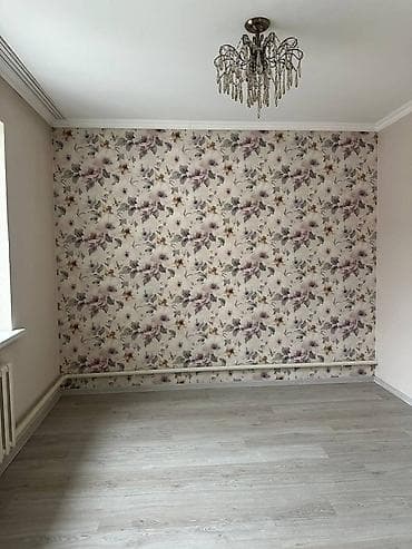 дом акджол: Продаётся двухэтажный дом в жилмассиве Кок-Жар, улица Арстанбап — 10