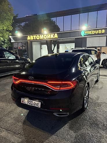авто линолиум: Hyundai Grandeur: 2017 г., 3 л, Автомат, Газ — 4