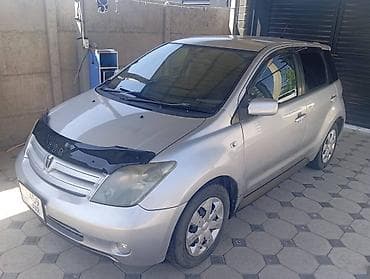 tayota ist: Toyota Ist: 2002 г., Автомат, Бензин, Хэтчбэк — 4