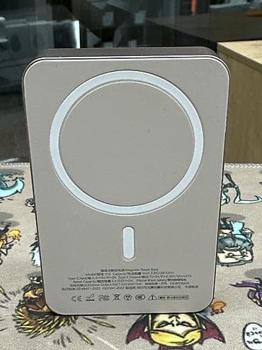 magic mouse 3: Магнитный внешний аккумулятор (MagSafe-совместимый) - Емкость: 10000 — 5