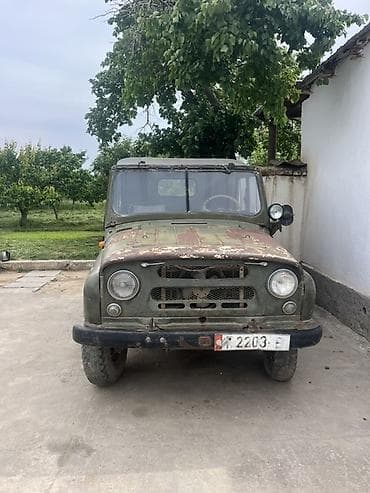 бампер на тойоту ипсум: УАЗ 469: 1976 г., 2.4 л, Механика, Бензин, Универсал — 1