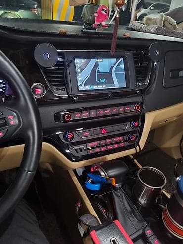 carnival машина: Kia Carnival: 2019 г., Автомат, Минивэн — 8