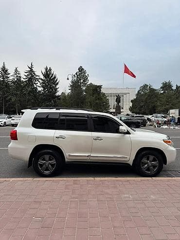 Транспорт: Toyota Land Cruiser: 2014 г., 4.6 л, Автомат, Бензин, Внедорожник — 4