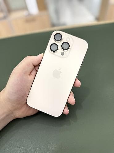 iphone 3: IPhone 16 Pro, Б/у, 256 ГБ, Desert Titanium, Защитное стекло, 94 % — 1