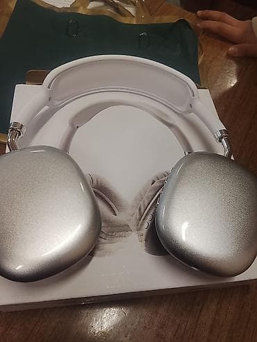 samsunk s10: Беспроводные накладные наушники P9 (серебристые) — 1