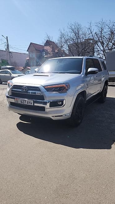 tayota 4 runner: Toyota 4Runner: 2021 г., 4 л, Автомат, Бензин, Внедорожник — 2