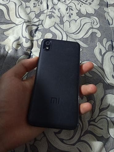 honor win: Redmi, Redmi 7A, Б/у, 16 ГБ, цвет - Черный — 1