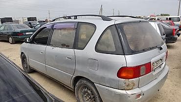 Toyota Ipsum: 1996 г., Минивэн — 4