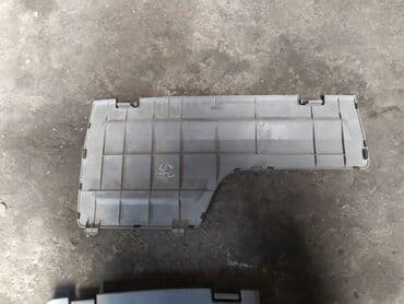 купить тойота фораннер в бишкеке: Toyota 4Runner 215 пластик багажника, Тойота 4Раннер 215 пластиковая — 2