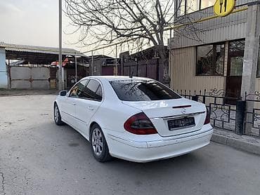 л 9: Mercedes-Benz E-Class: 2009 г., 2.2 л, Автомат, Дизель, Седан — 5