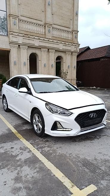 Hyundai Sonata: 2021 г., 2 л, Автомат, Газ, Седан