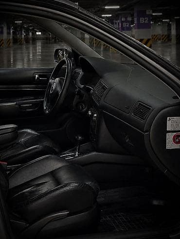 авто сокулук: Volkswagen Golf: 2002 г., 2 л, Автомат, Бензин, Хетчбек — 6