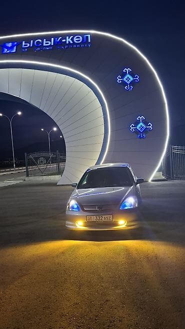 шаравой сивик: Honda Civic: 2001 г., 1.5 л, Автомат, Бензин, Хэтчбэк — 6