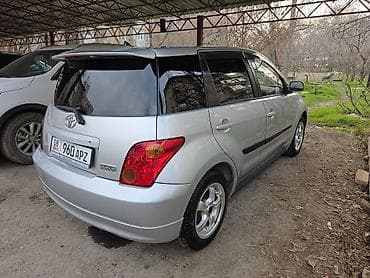 коробка ист: Toyota Ist: 2003 г., 1.5 л, Автомат, Бензин, Хэтчбэк — 4
