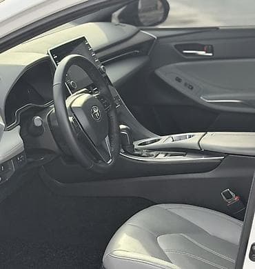 jetta 2: Toyota Avalon: 2022 г., 2.5 л, Гибрид, Седан — 6