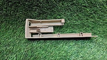 legion 7: Крышка петли сиденья правая Е70 8 344 994 Год 2008 В отличном — 3