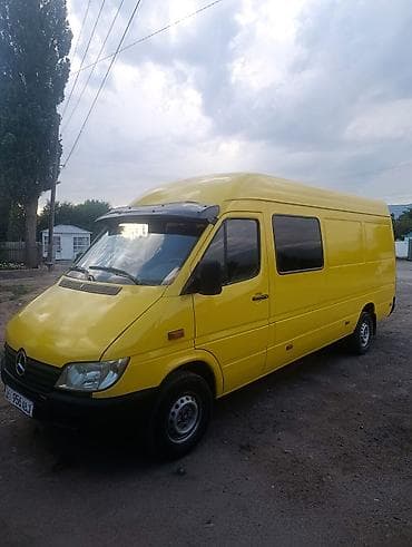 Унаа: Mercedes-Benz Спринтер: 2003 г., 2.7 л, Кол менен иштөөчү, Дизель, Van — 1