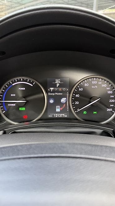 Lexus NX: 2017 г., 2.5 л, Типтроник, Гибрид, Кроссовер — 9