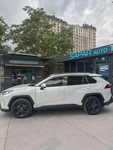 byd e9 2021: Toyota RAV4: 2021 г., 2.5 л, Автомат, Гибрид, Кроссовер — 2