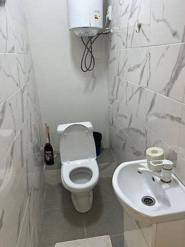 Батирлер: 2 бөлмө, 70 м², Көк-Жар ж/м 9 кабат — 7