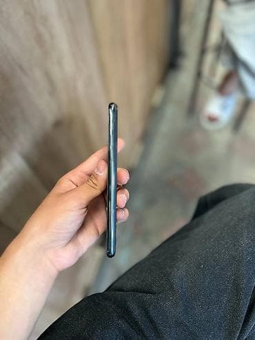 roppongi: IPhone 11 Pro Max, Б/у, 256 ГБ, Зарядное устройство, Защитное стекло, Чехол, 77 % — 4