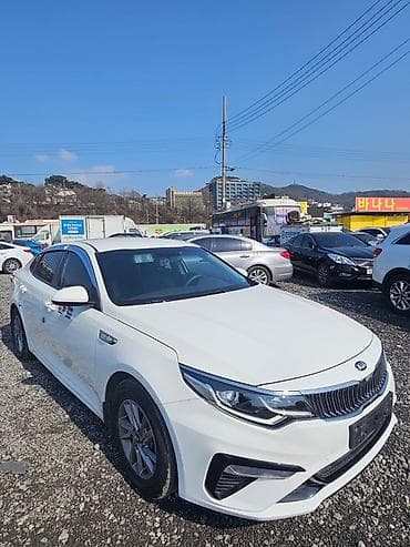 Продажа авто: Kia K5: 2020 г., 2 л, Автомат, Газ, Седан — 3