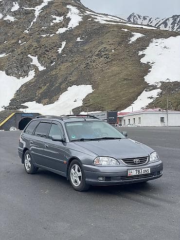 Toyota Avensis: 2003 г., 1.8 л, Механика, Бензин, Универсал