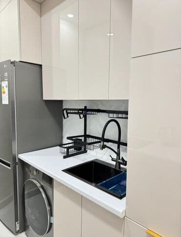 дом на ошском рынке: 3 комнаты, Агентство недвижимости, Без подселения, С мебелью полностью — 3