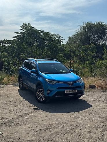 Toyota RAV4: 2016 г., 2.5 л, Вариатор, Гибрид, Кроссовер