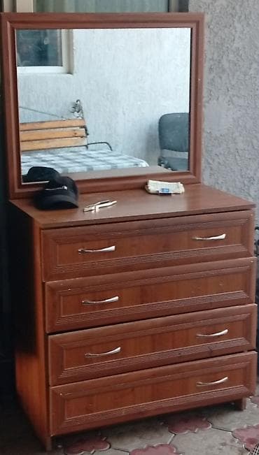 Спальный гарнитур, Б/у, Шкаф, Комод, ДСП, Самовывоз, цвет - Коричневый