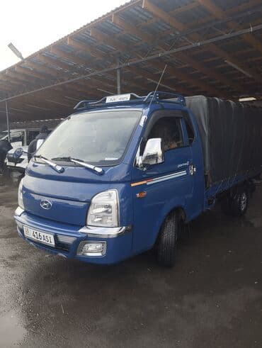 фургоны: Hyundai Porter: 2020 г., 2.5 л, Типтроник, Дизель, Фургон — 5