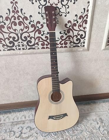 Пианино, фортепиано: Акустическая гитара с вырезом (cutaway), форма корпуса Сам купил за — 1