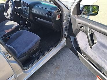 джаз авто: Volkswagen Vento: 1996 г., 1.8 л, Механика, Бензин, Седан — 7