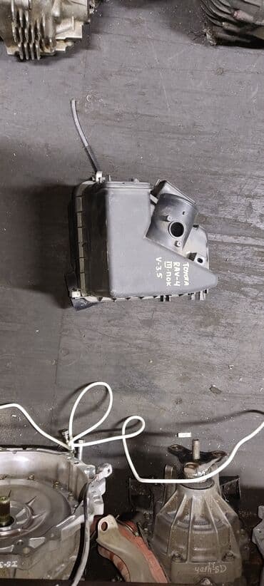 rav4: Toyota RAV-4, 3го поколения, объем- корпус воздушного фильтра — 1