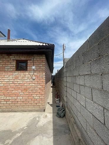 павильоны из контейнеров: Продаётся кирпичный дом с отдельной временякой на одном участке — 6