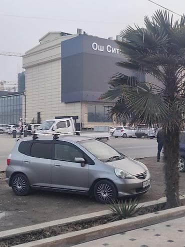 срв рд1: Honda Fit: 2005 г., 1.3 л, Вариатор, Бензин, Хэтчбэк — 1