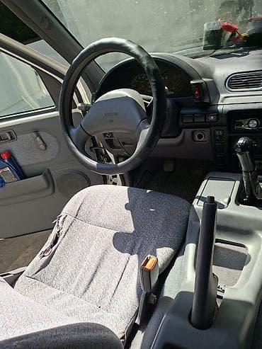 нисан серина: Nissan Serena: 1995 г., 1.6 л, Механика, Бензин, Бус — 4