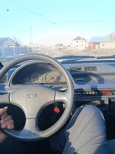 Daihatsu Mira: 1992 г., 0.8 л, Механика, Бензин, Хэтчбэк — 5