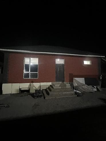планировка дома: Продается одноэтажный жилой дом с полноценным подвалом 11х11 — 1
