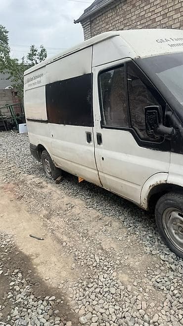 ам т40: Ford Transit: 2004 г., 2.4 л, Механика, Дизель, Фургон — 2