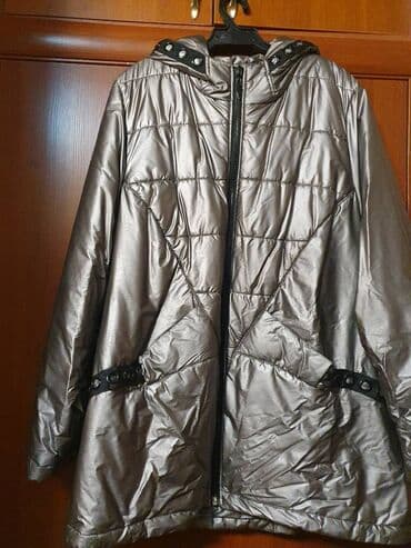 спортивные пуховики: Продаем Новую зимнюю пальто-куртку на холлофайбере ниже бедер до — 6