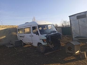 sprinter 2 9: Микроавтобус Mercedes-Benz T1 (старый кузов “Bremer Transporter”) — 2
